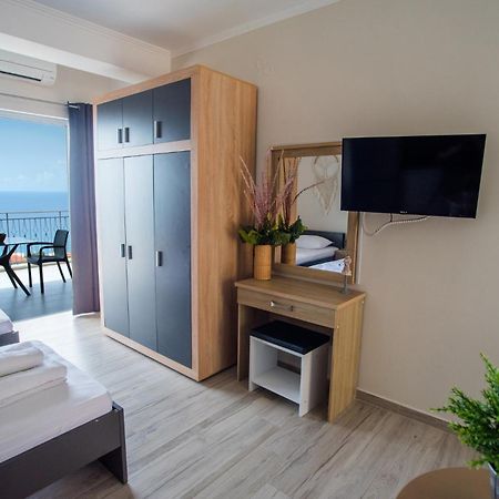 Nirvana Homes Vlaháta Kültér fotó