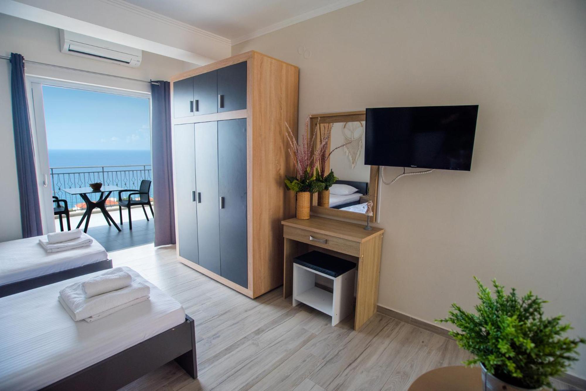 Nirvana Homes Vlaháta Kültér fotó