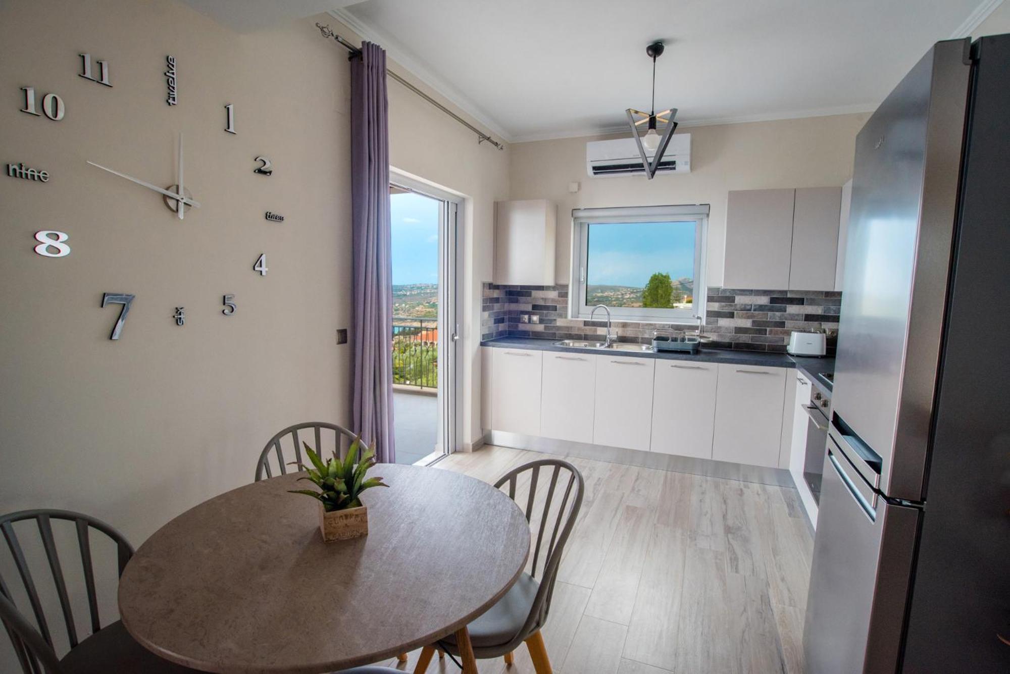 Nirvana Homes Vlaháta Kültér fotó